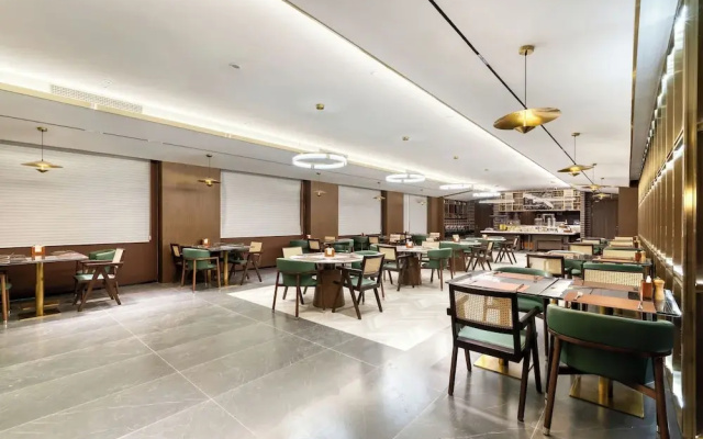 UrCove by HYATT Jianshan Center