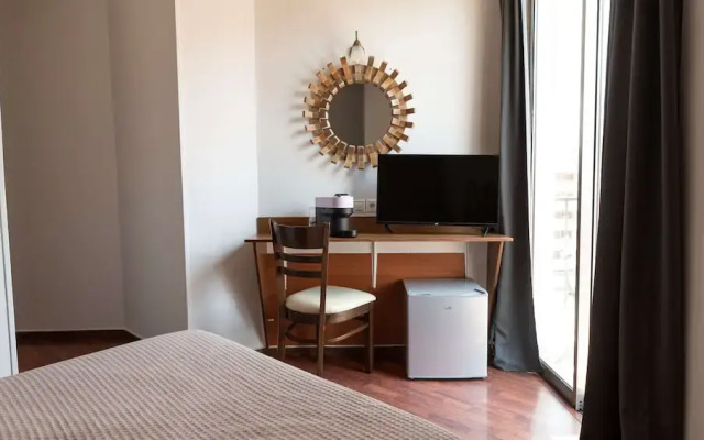 The Square Hotel by X&N