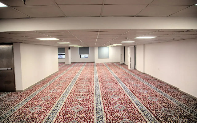 Cent Alazeziah Hotel