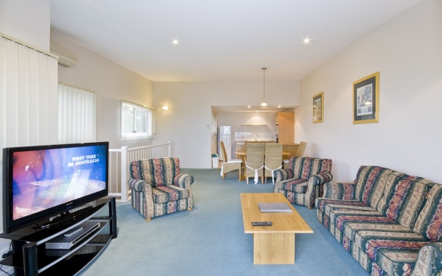 Lorne Ocean Sun Apartments – Guest Rooms – Lorne