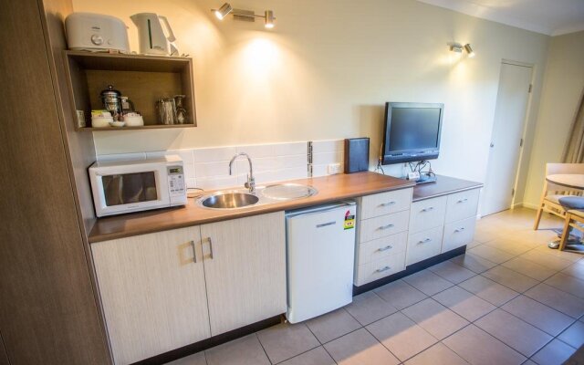 Spinifex Motel & Serviced Apartments