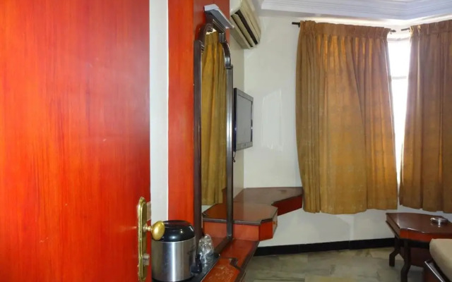 Hotel Naveen
