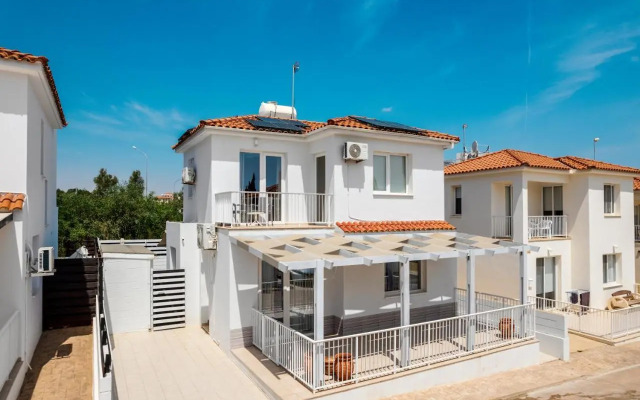 Villa Thalia Dafni 1