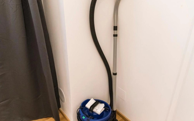 Prater Balcony Suite by ichbucheAT