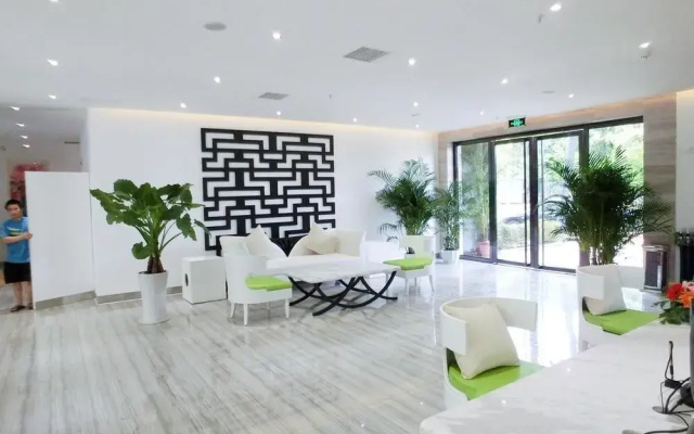 Joy House Hotel