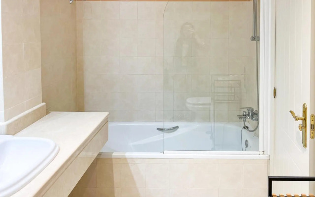 57-Beautiful Apartment with Stunning Views in Calahonda, Mijas