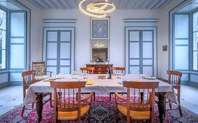 Chateau de Charnizay