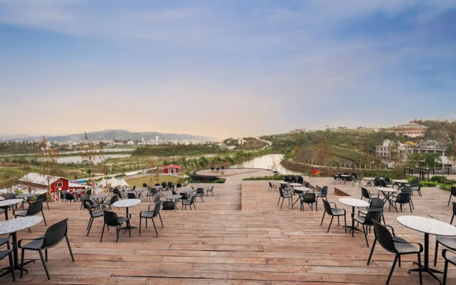 Tuần Châu Resort