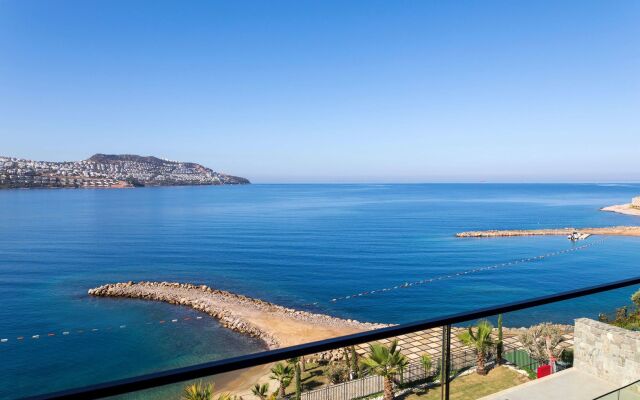 The Bo Vue Hotel Bodrum, Curio Collection by Hilton