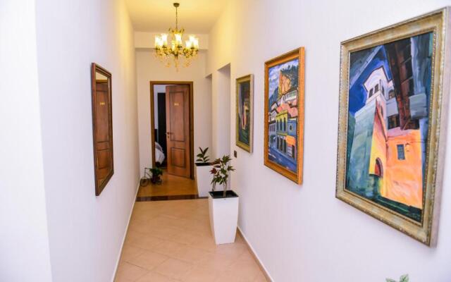 Villa ELMAR