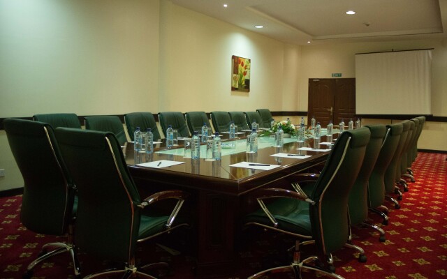 The Panari Hotel - Near Jomo Kenyatta International Airport