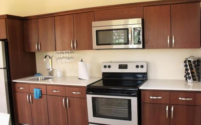 Isabela Villa Bonita - Vacation & Event Venue Sleeps 50!