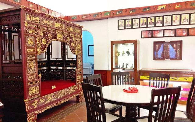 Shah's Beach Resort