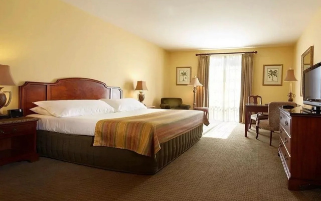 The Capri Inn
