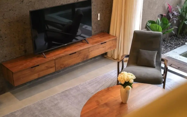 Lara Residence II Canggu Pool Villa – Guest Rooms – Cepaka