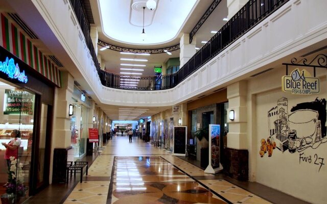 Straits Quay Marina Suites