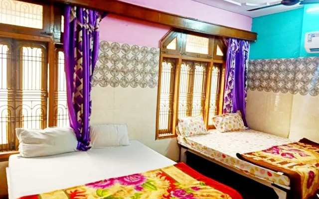 Goroomgo Kashi Annapurna Varanasi