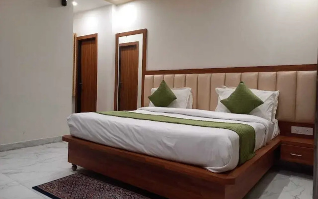 The Hans Hotel - Hubli