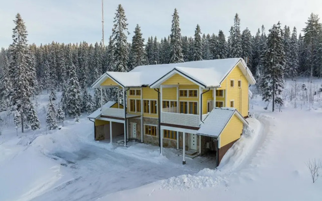 Villaroosa Hyv l Nkyl