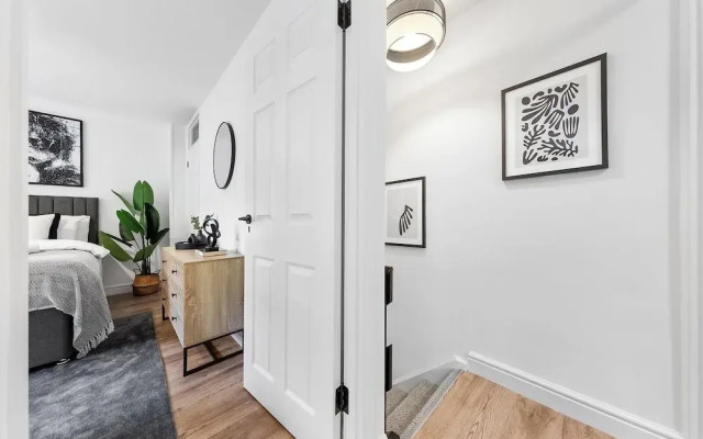 2BR Flat, Free Parking, Close to Airport & Centre