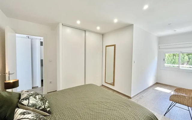 City-centre Apartment in Roses