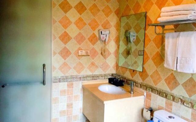 Meitian Boutique Theme Hotel