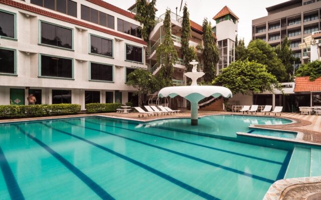 Seashore Pattaya Resort