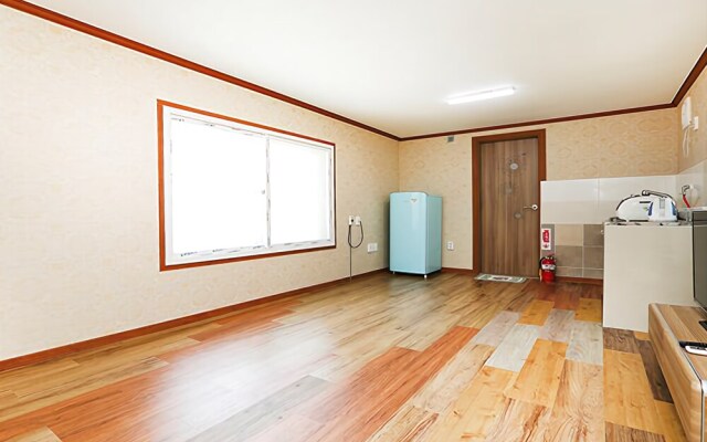 Boeun Sanorange Pulnaeeum Pension