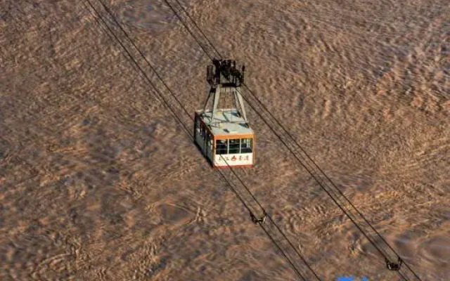 Yuekelai Homestay (Chongqing Jiefangbei Hongyadong Branch)