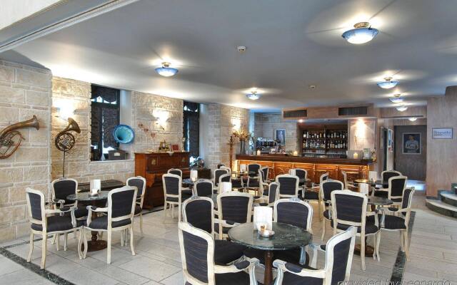 Byzantino Hotel Patras