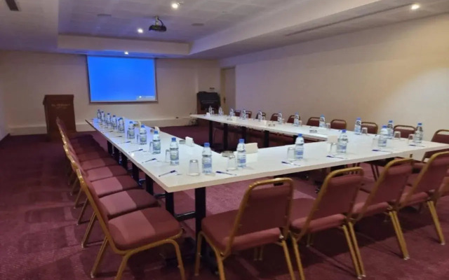 El Sheikh Suites Hotel