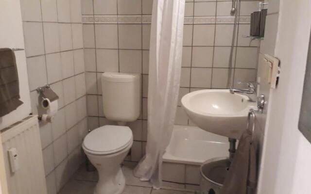 Roter Backstein Apartment 3