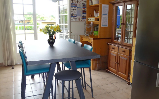 Holiday Home With Private Outdoor Pool, Gouesnac"h