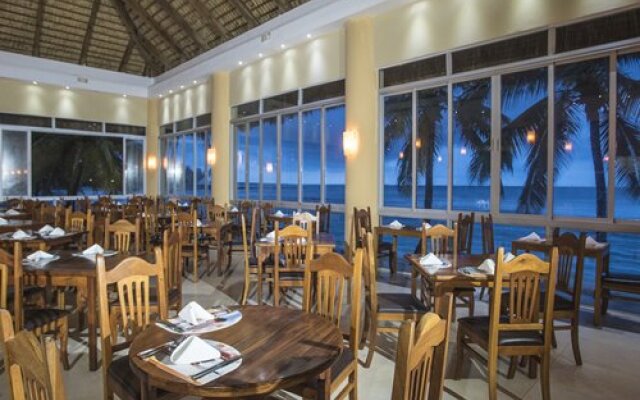 Viva Vacation Club at Viva Wyndham Dominicus Beach