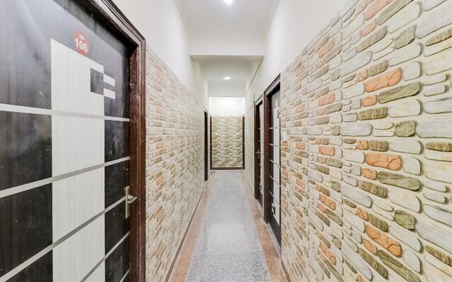 OYO Flagship 70617 R.c. Inn