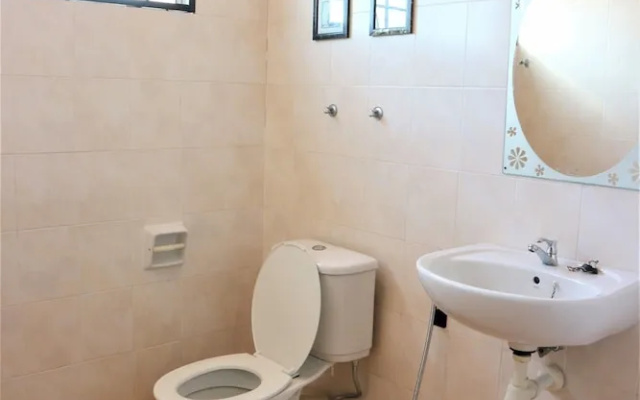 Hotel O D'hitech Home