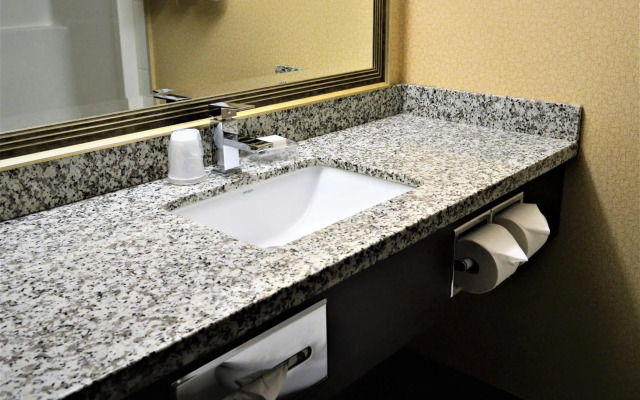 Sigma Inn & Suites Melville