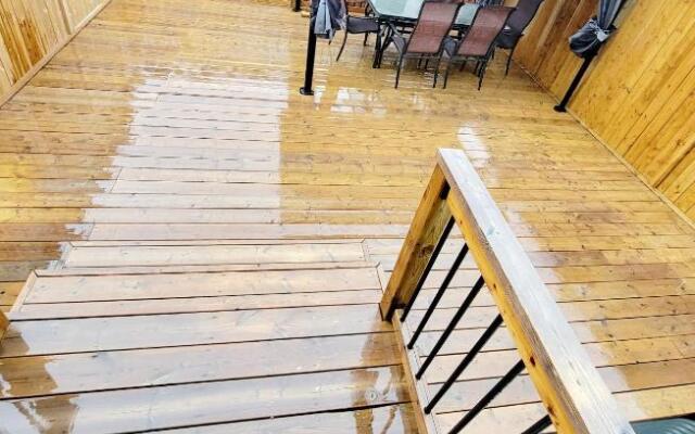 3 bedroom town house in ottawa close to downtown