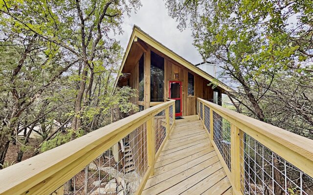 1013cove 3 Bedroom Home