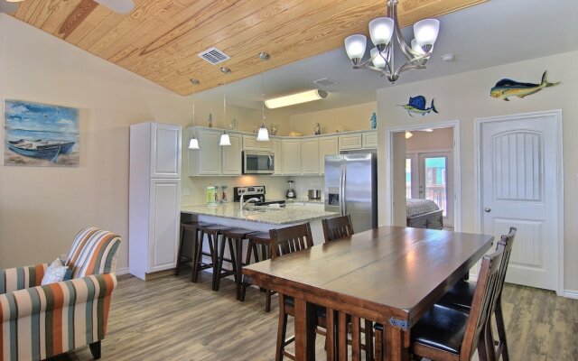 Cajun Shrimp 605 by RedAwning