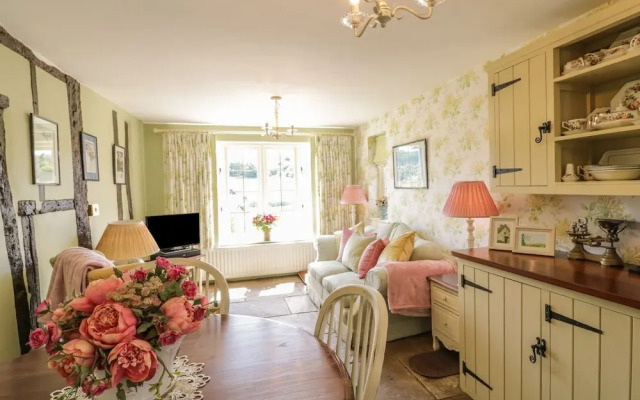 Waveney Cottage