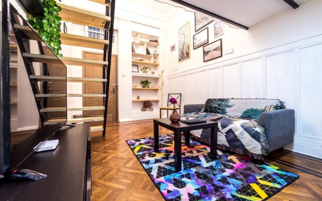 Qiyu Homestay - West Nanjing Road Branch