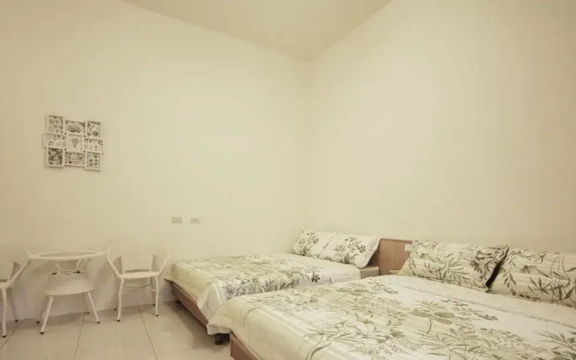 Tropical Fish Homestay