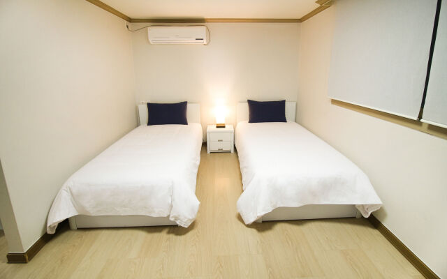 iam Residence and Guesthouse