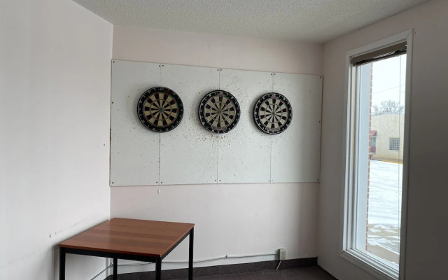 Imperial Hunter Hotel