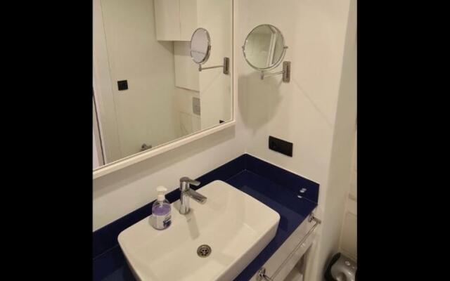 Orbi City Apartment Stare Beach