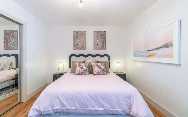 The Deco Retreat - UNR - Pet Friendly