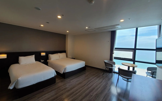 MS Hotel
