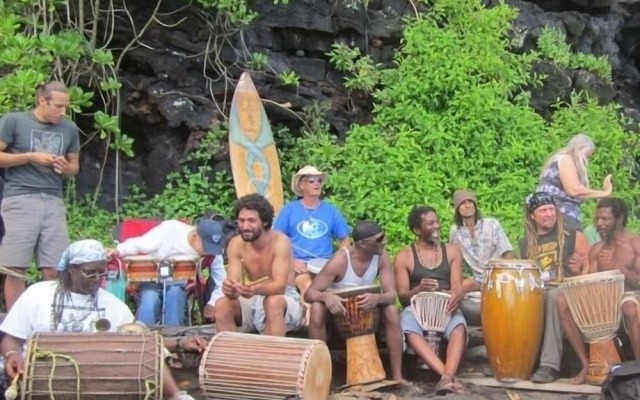 Kehena Treetop 1 Bedroom Home by RedAwning