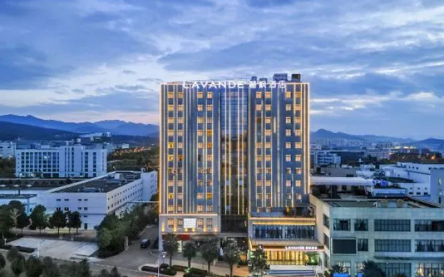 Lavande Hotel (Kunming Majinpu Branch)